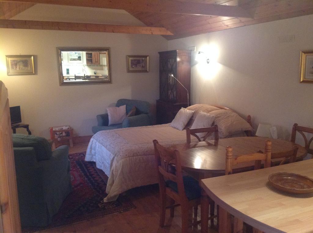 White House Farm Bed and breakfast *